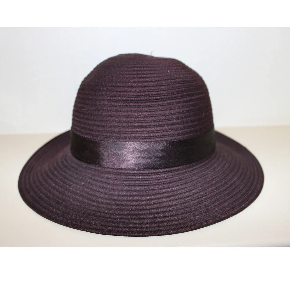 Retro Cloche Hat Women One Size Plum Purple Excellent Floral Satin‎ Trim